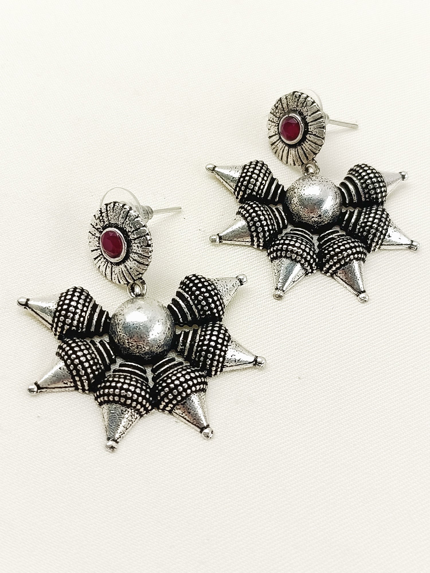 Lalasa Ruby Oxidized Earring