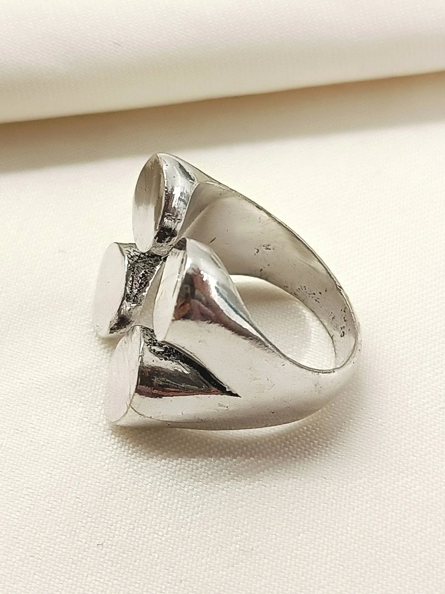 Samira Silver Western Finger Ring