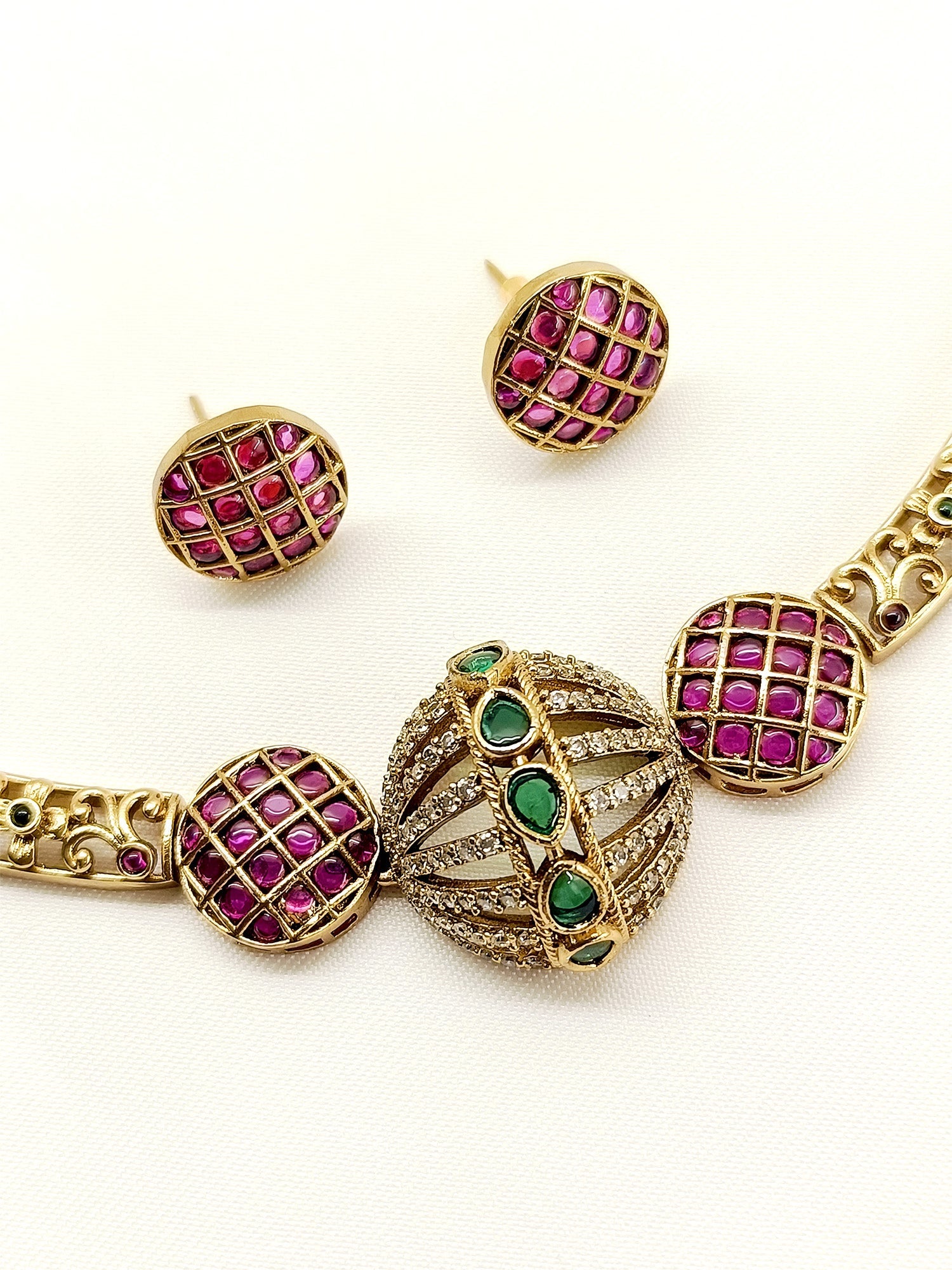 Daya R & G Hasli Style Polki Necklace Set - qivii