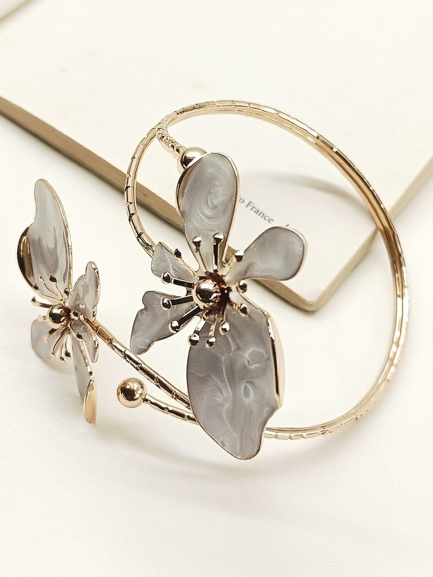 Bhavisha White Western Bracelet