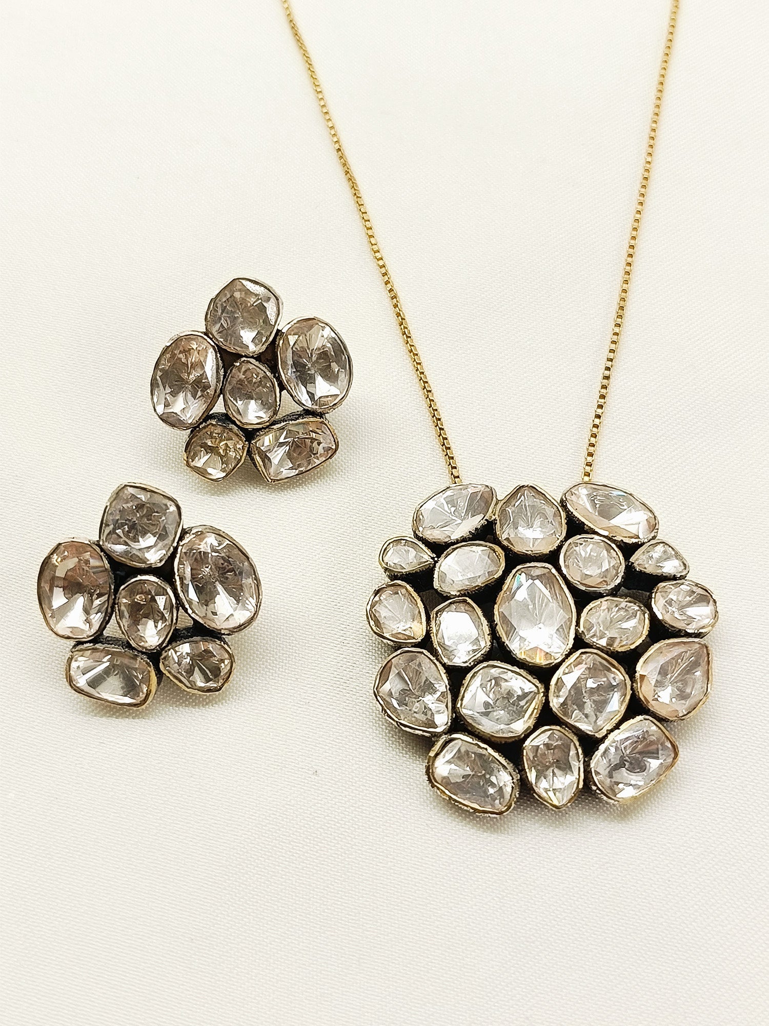 Merry 92.5 Silver Moissonite Pendant Set