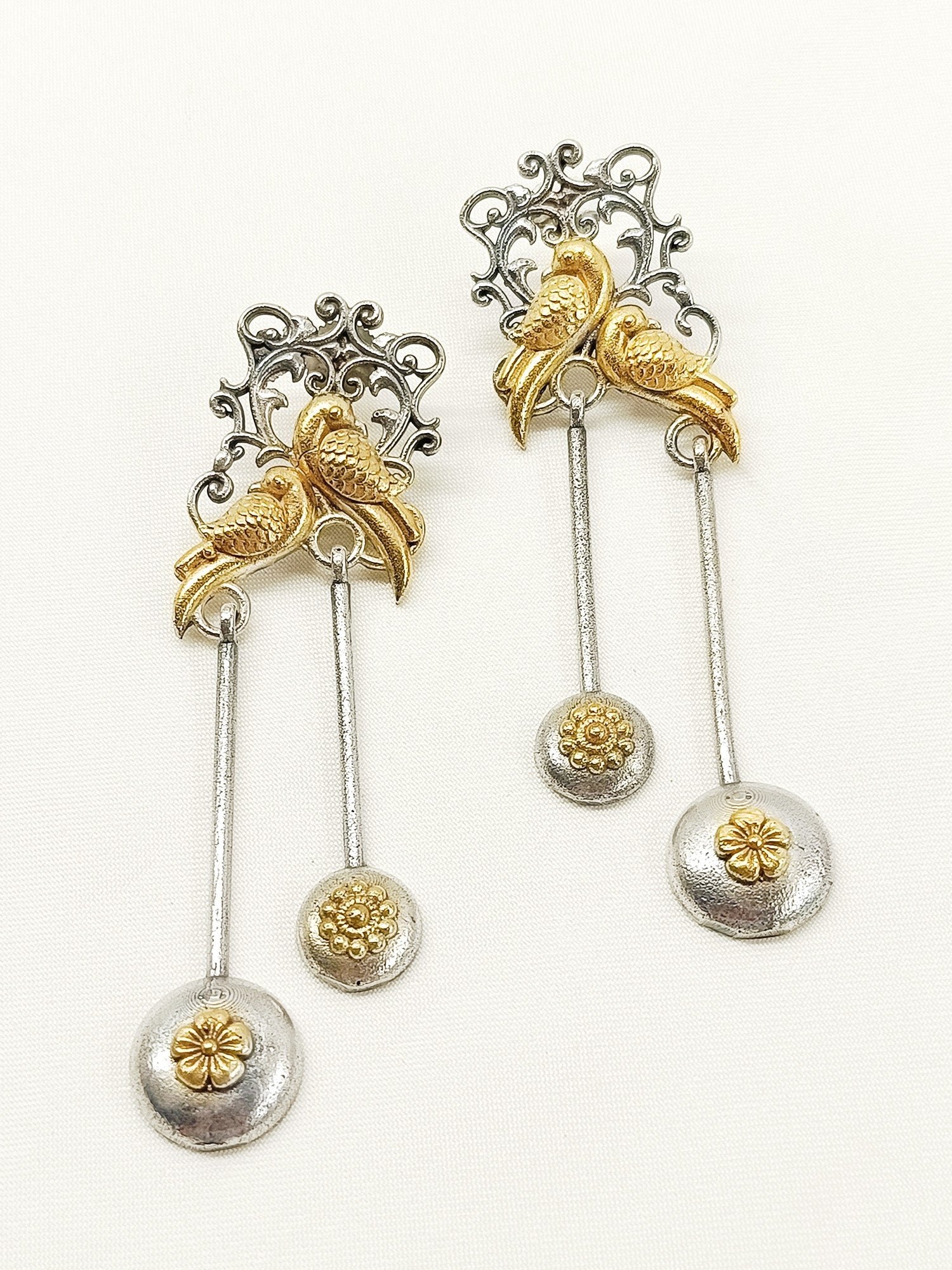 Saani Plain Oxidized Earring