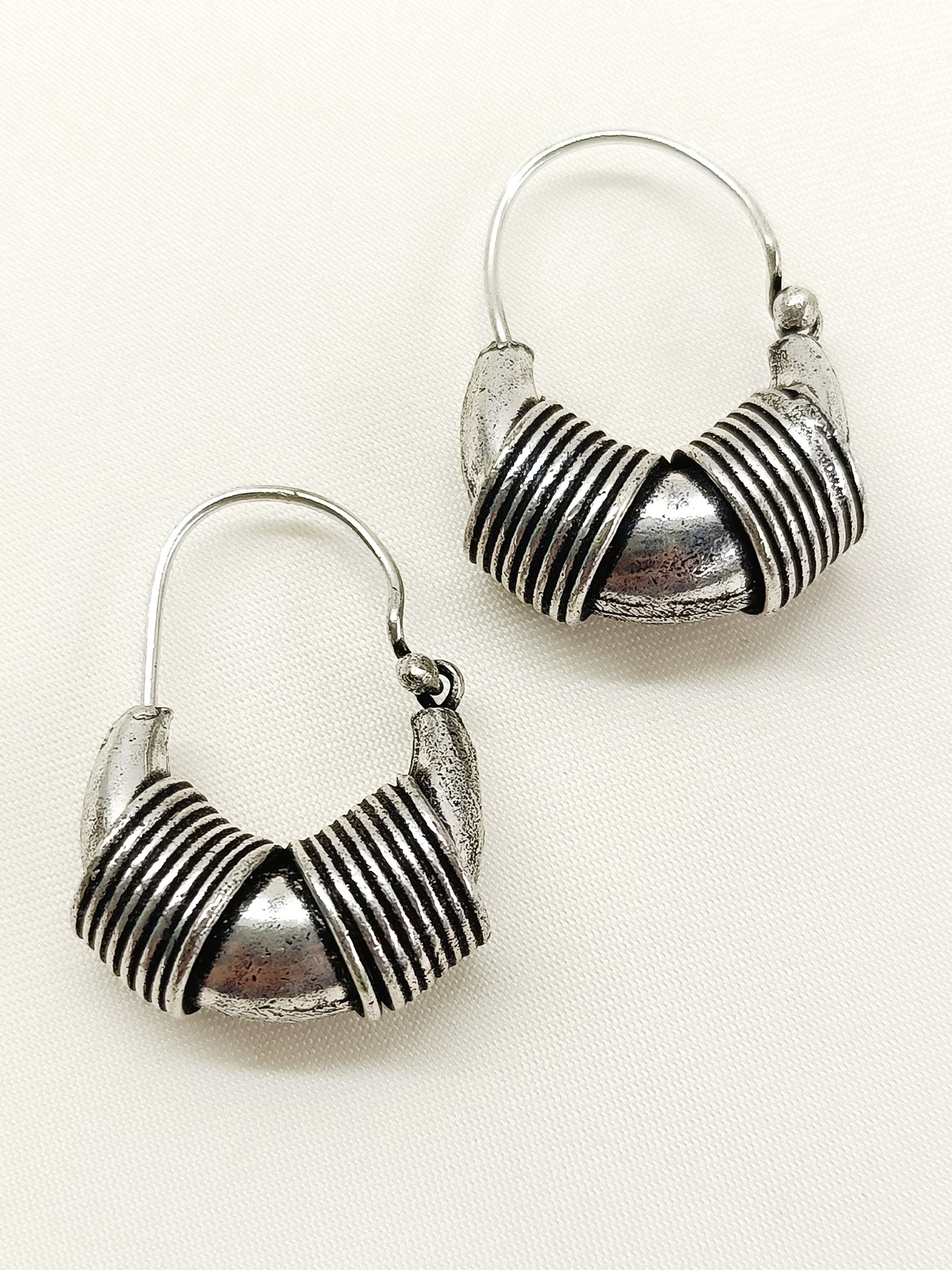 Panchita Plain Oxidized Earring