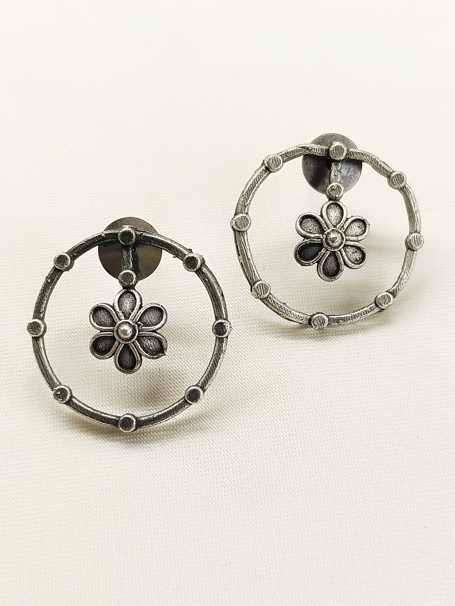 Jarapaha Plain Oxidized Tops