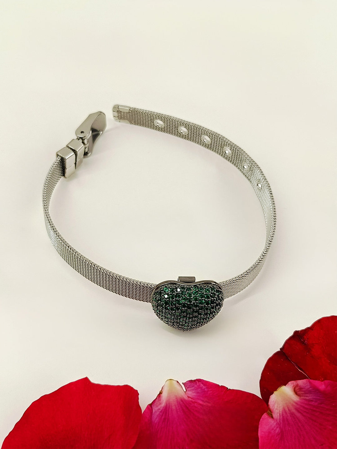 Kira Green Heart Shape Victorian Bracelet