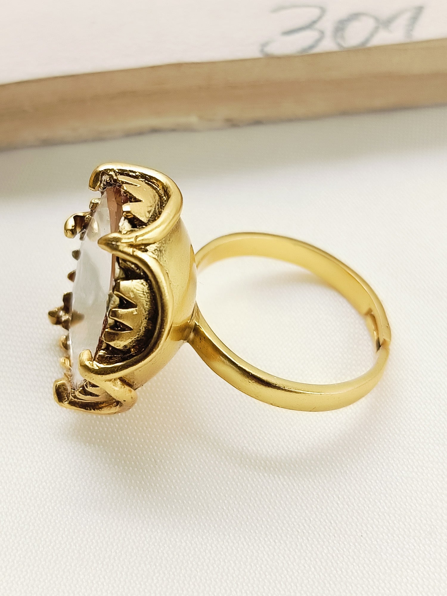 Vinia 92.5 Silver Moissonite Finger Ring