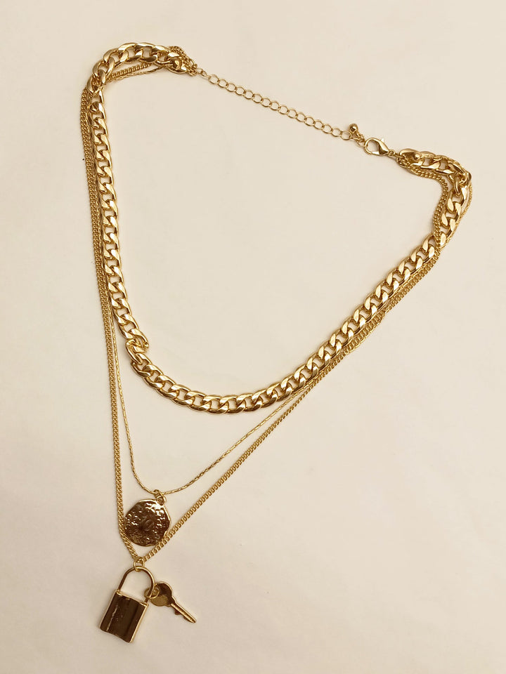 Jannie Lock and key neckpiece Western Chain