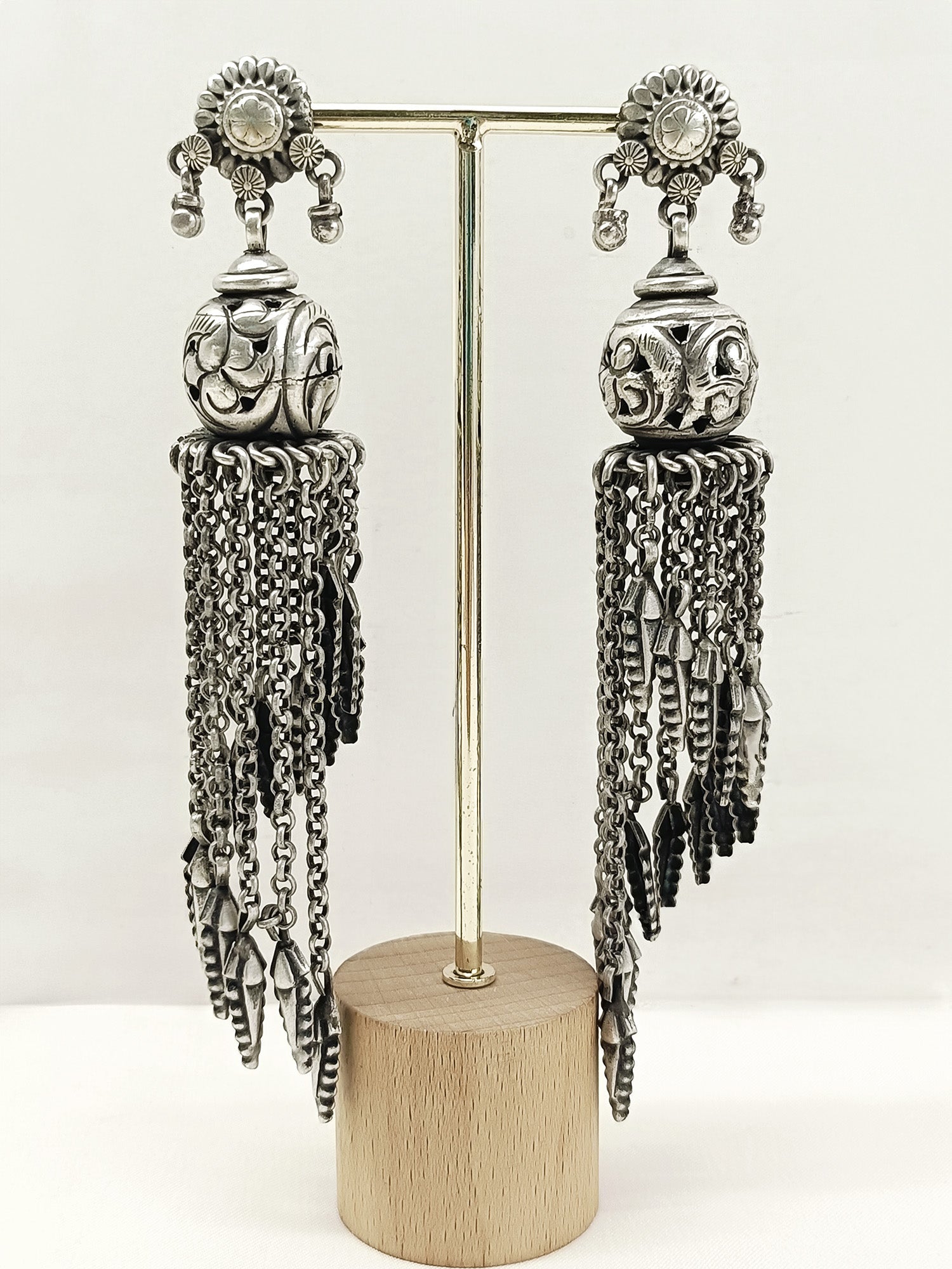 Swaran Plain Oxidized Jhumki