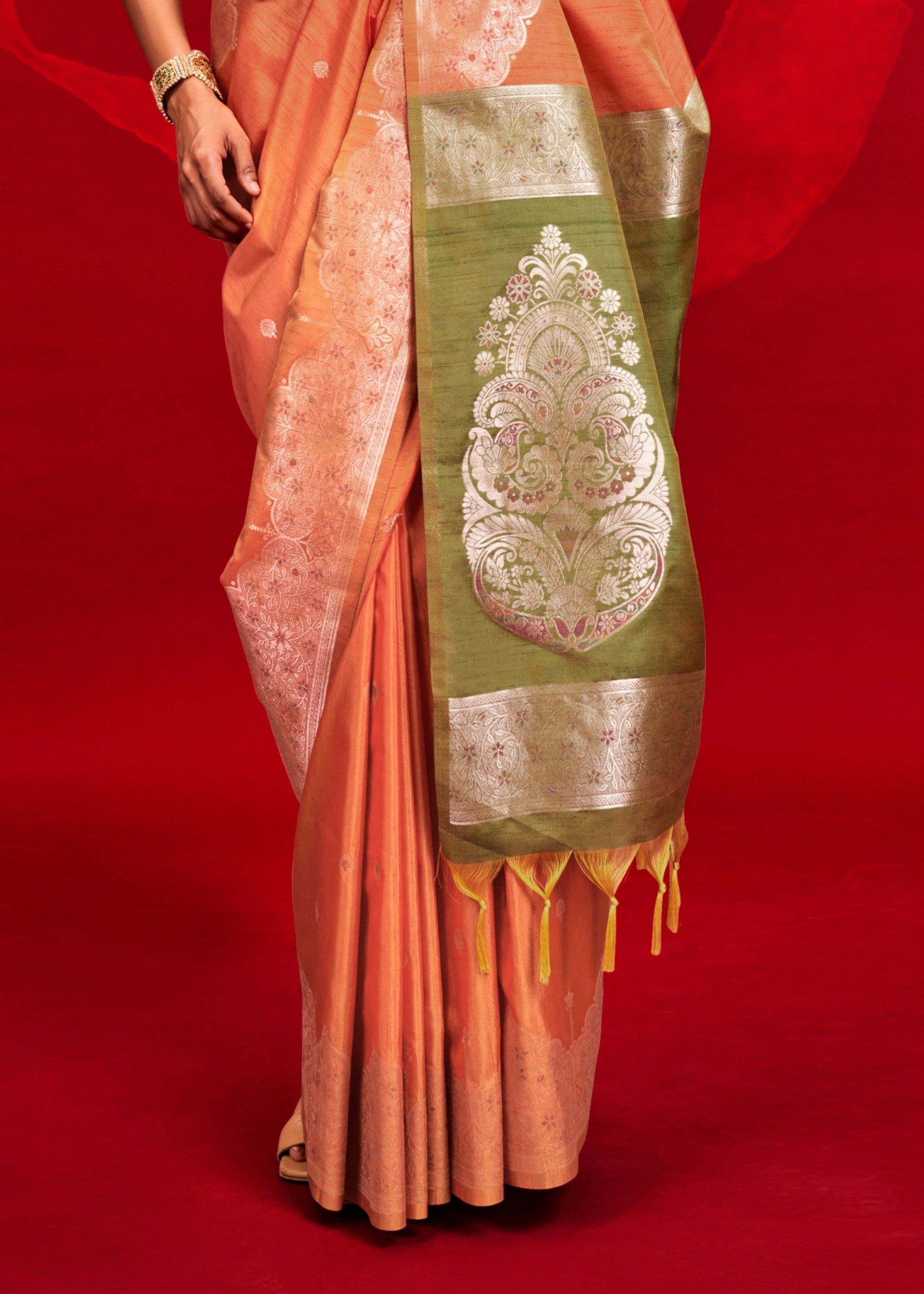 Orange Tussar Silk Handloom Weaving Saree with Contrast Ikkat Pallu - qivii