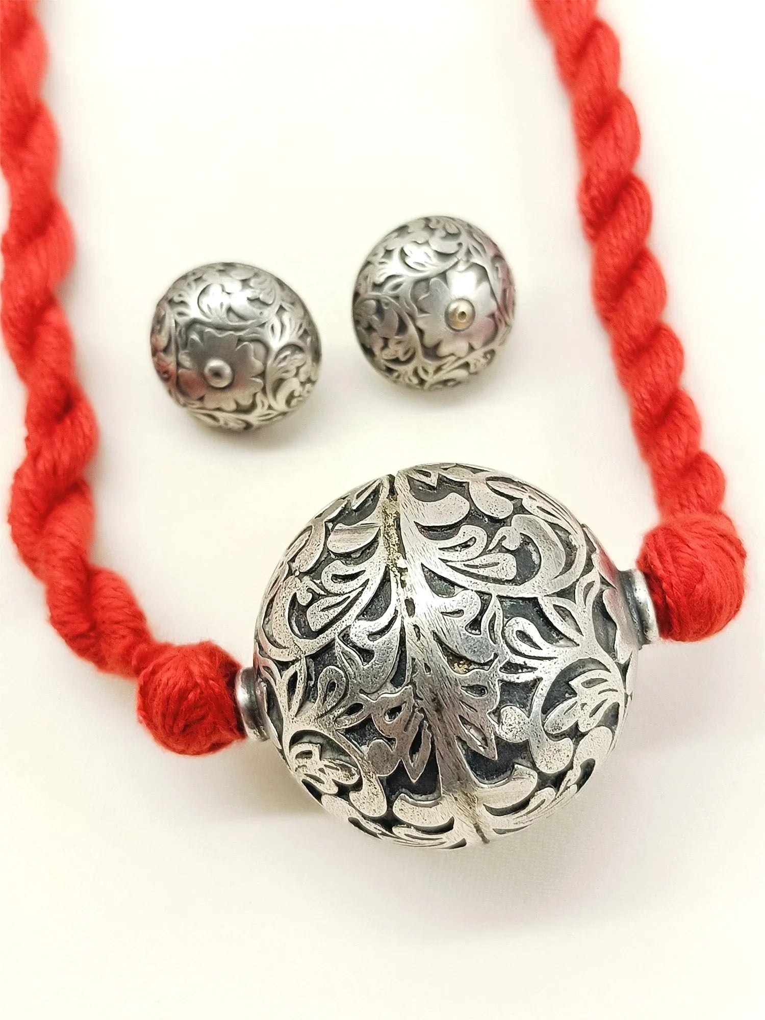 Pearl Red Men's Pendant Set With Ring