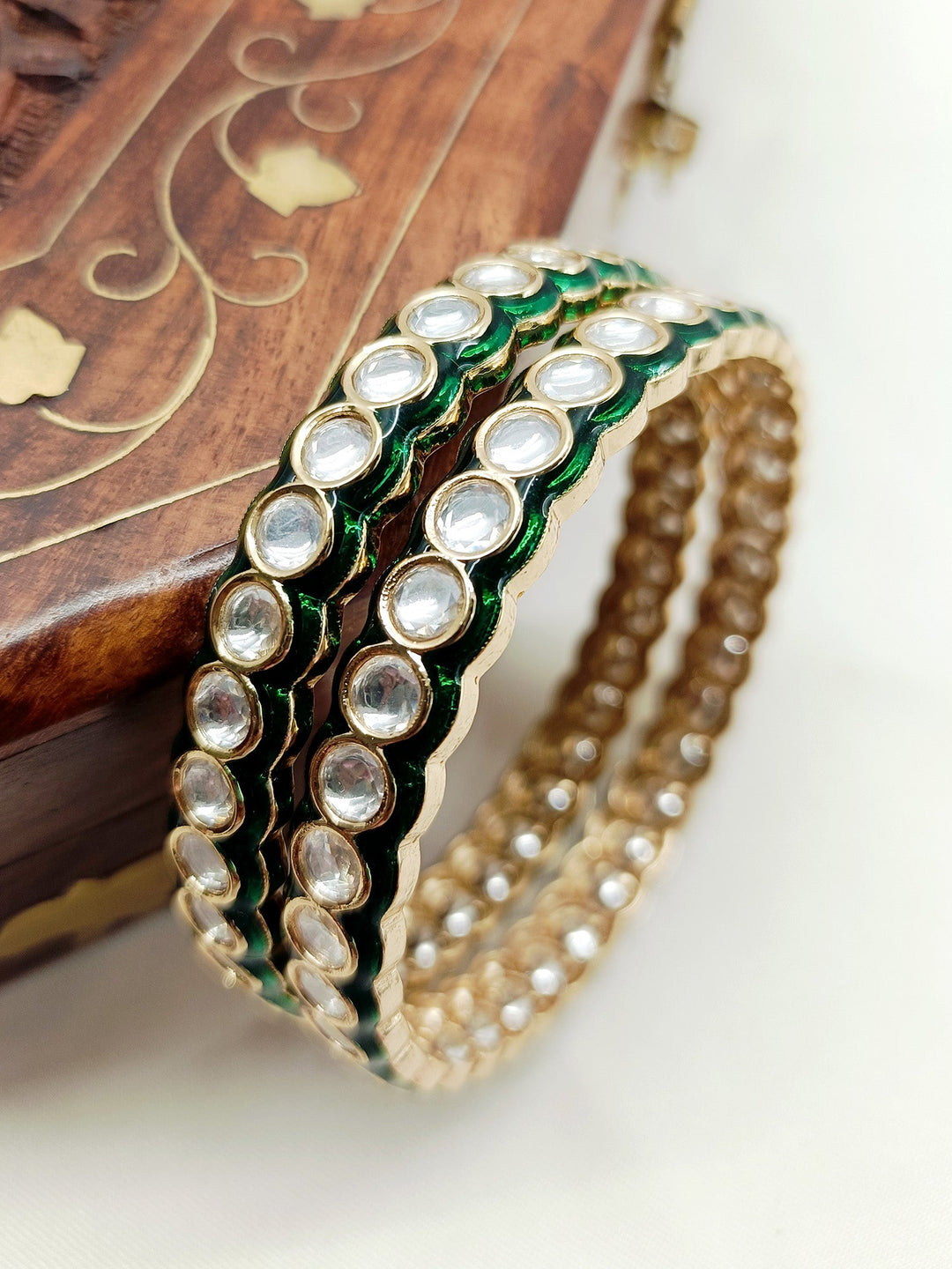 Aapshi Green Kundan Bangle