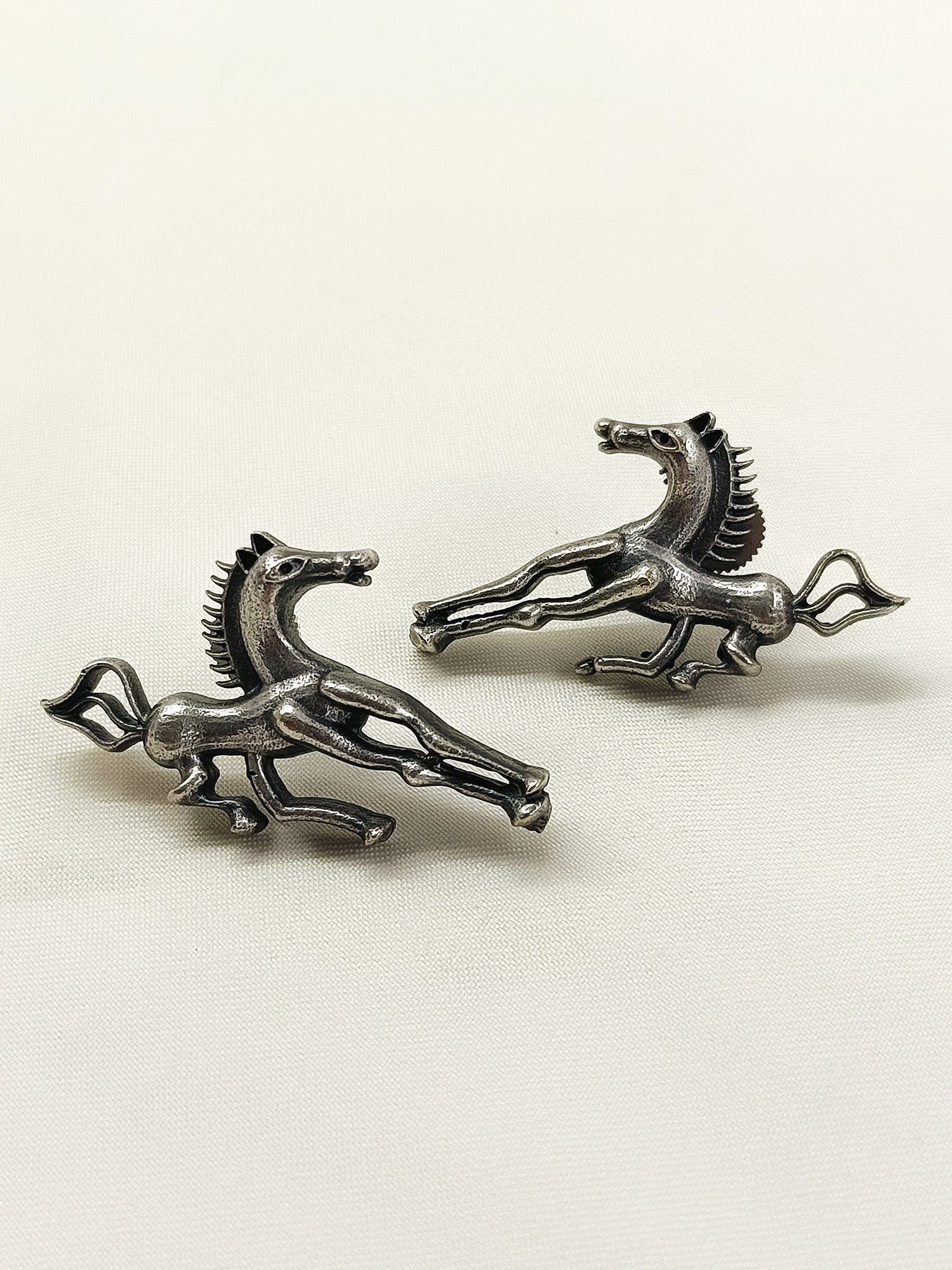 Dhyeya Plain Oxidized Tops