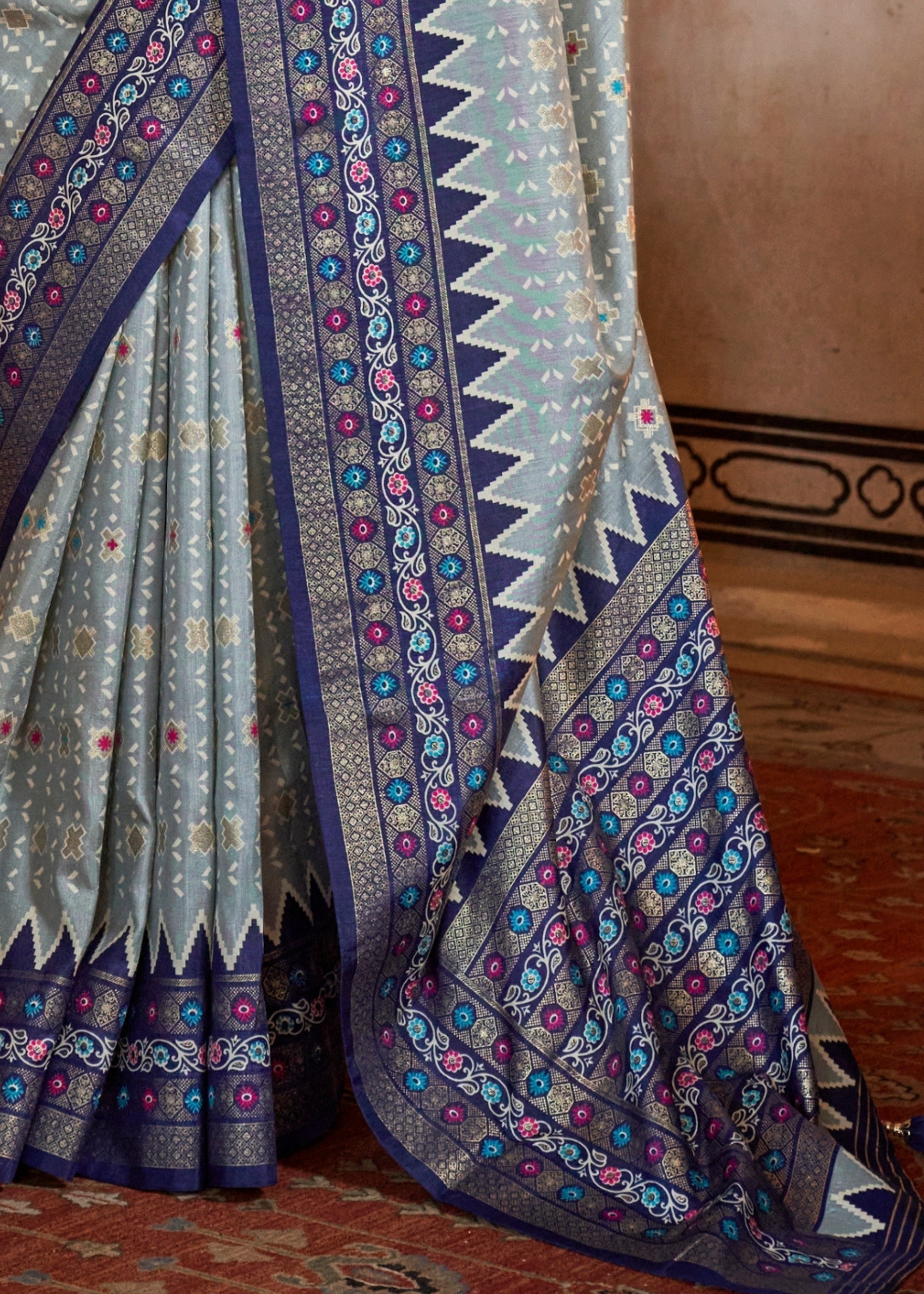 Light Steel Blue Silk Saree With Traditional Classic Design - qivii