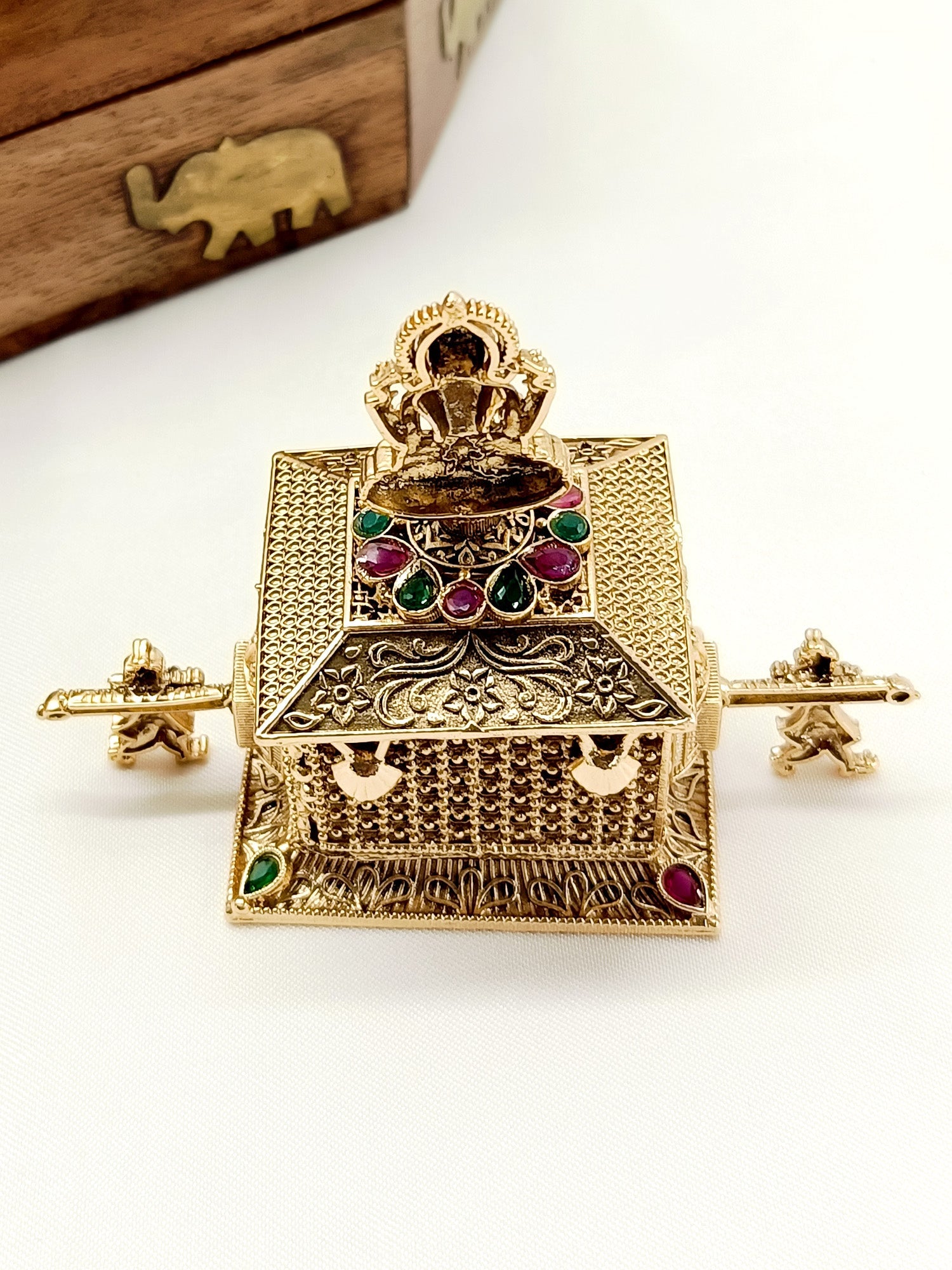 Nila R & G Antique Temple Sindoor Dibbi