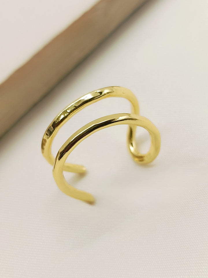  Elegant Viola Golden Western Finger Ring showcasing delicate details and timeless elegance