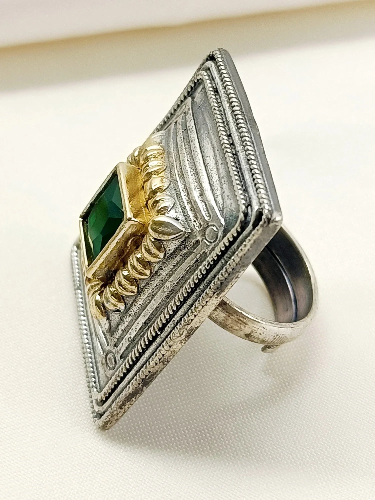 Jacki Green Men's Finger Ring