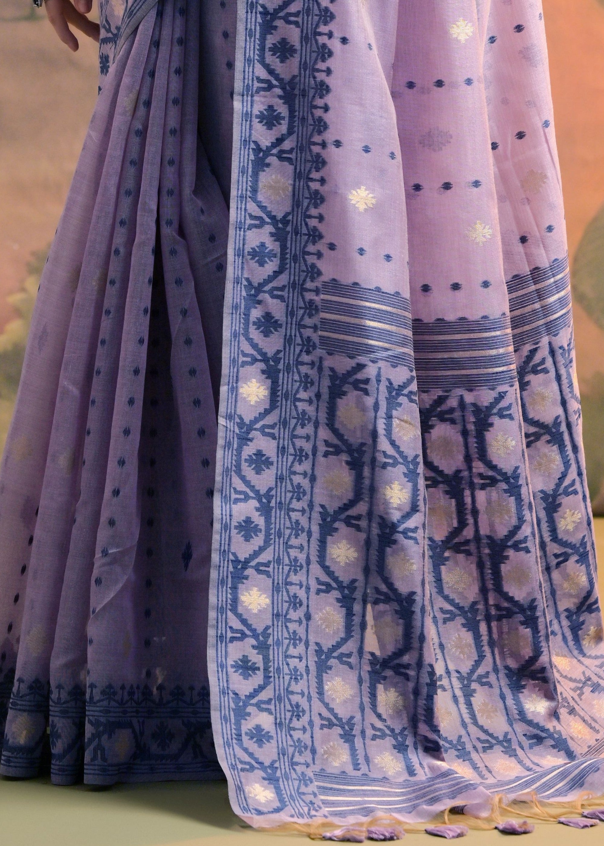 Pastel Purple Thread Woven Cotton Saree With All Over Butti - qivii