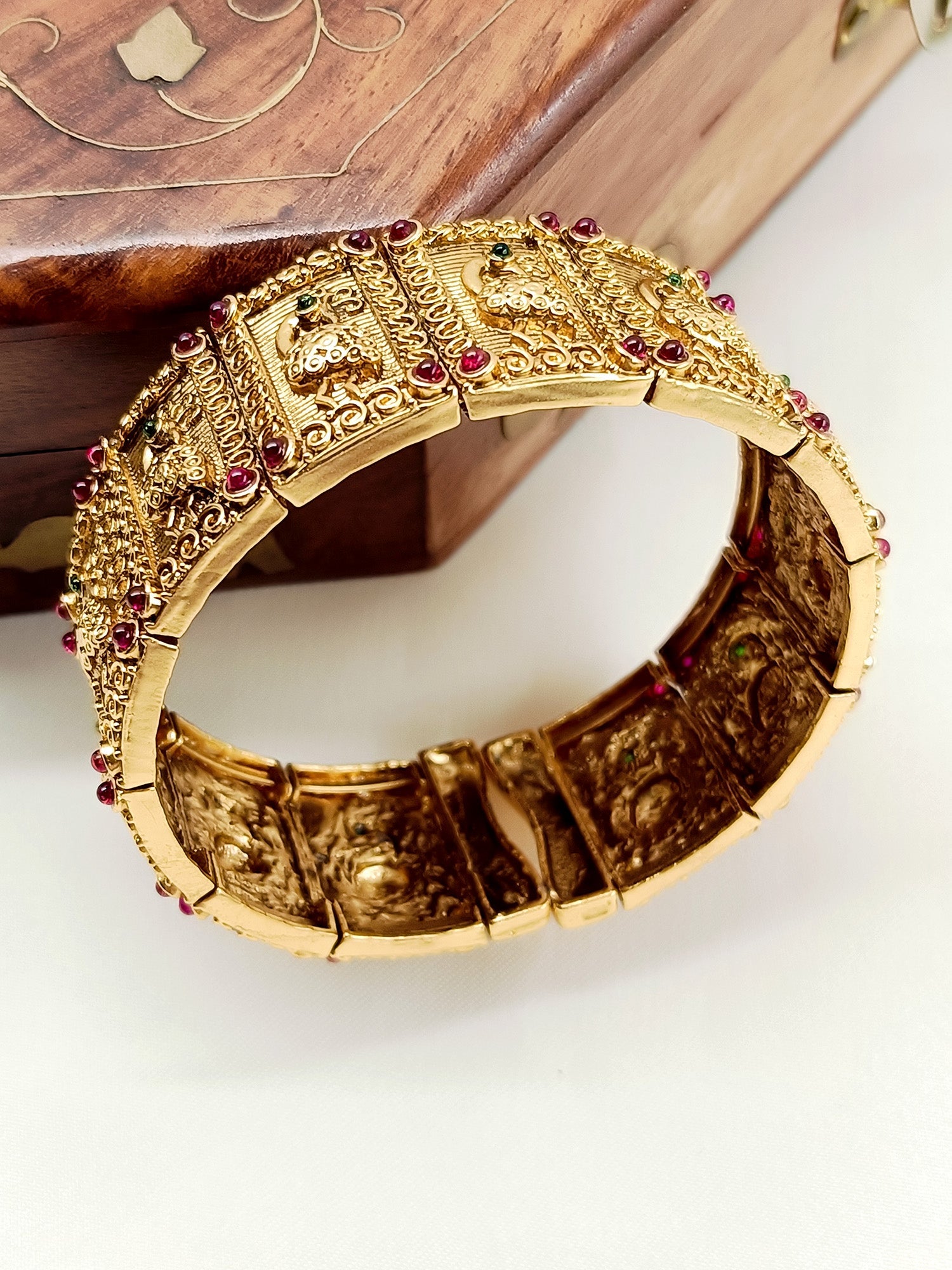 Aashvvi Ruby Antique Bracelet