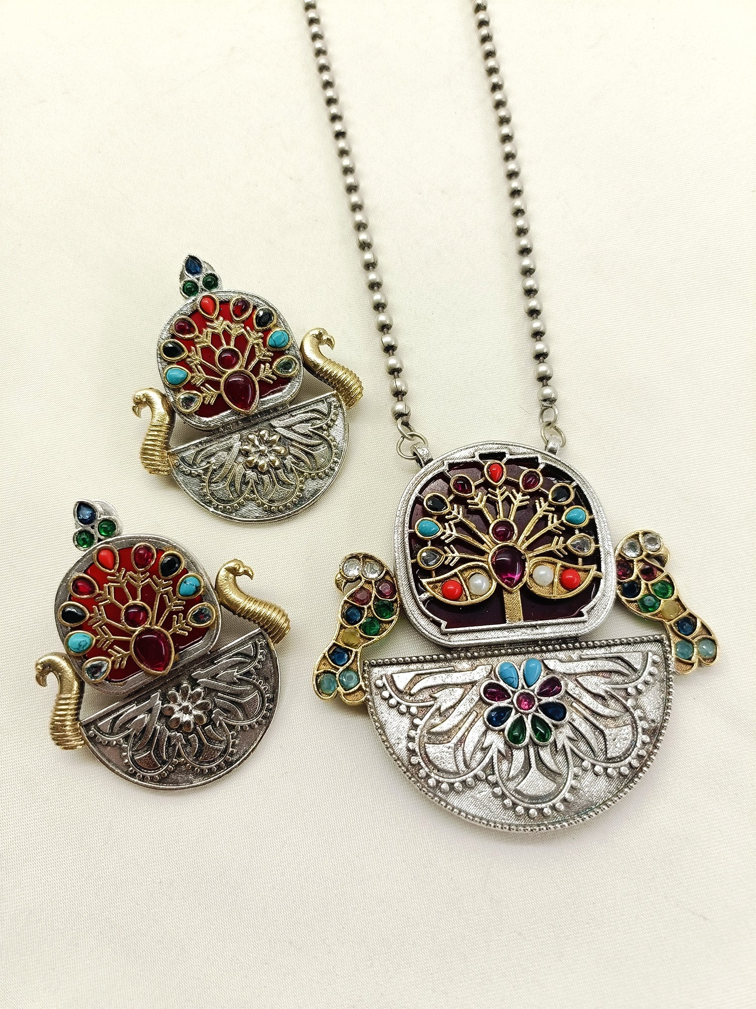 Alexandria Multi Colour Oxidized Pendant Set