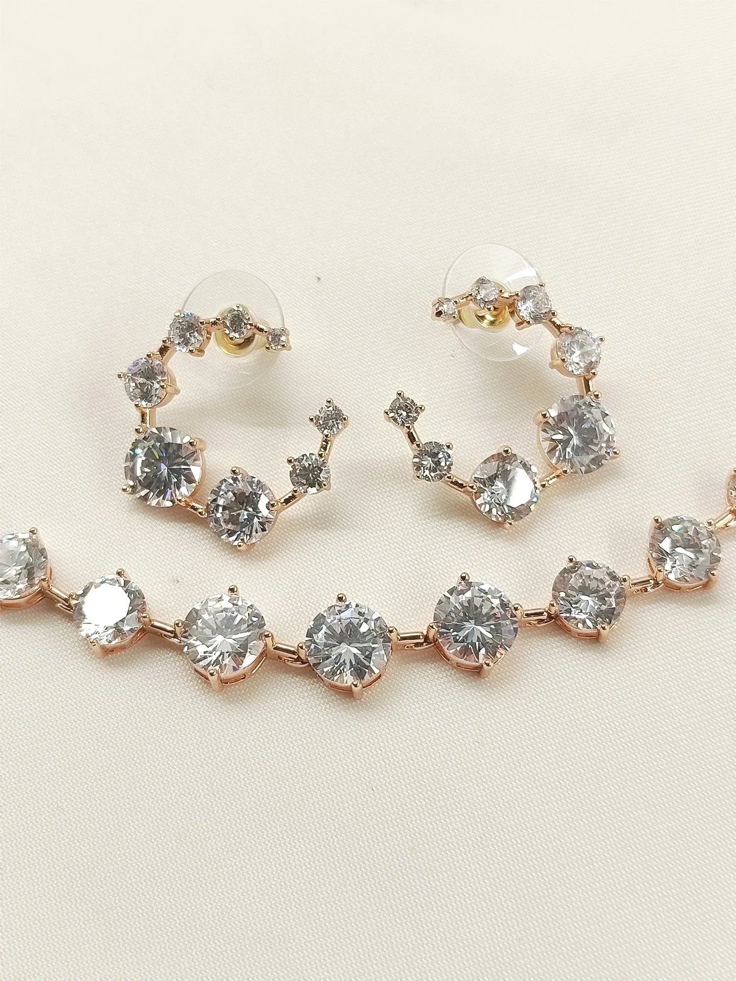 Kiona Gold American Diamond Necklace Set