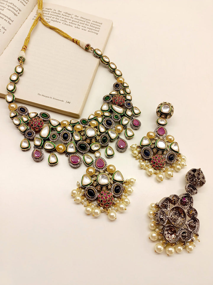 Maniya Navratna Victorian Necklace Set