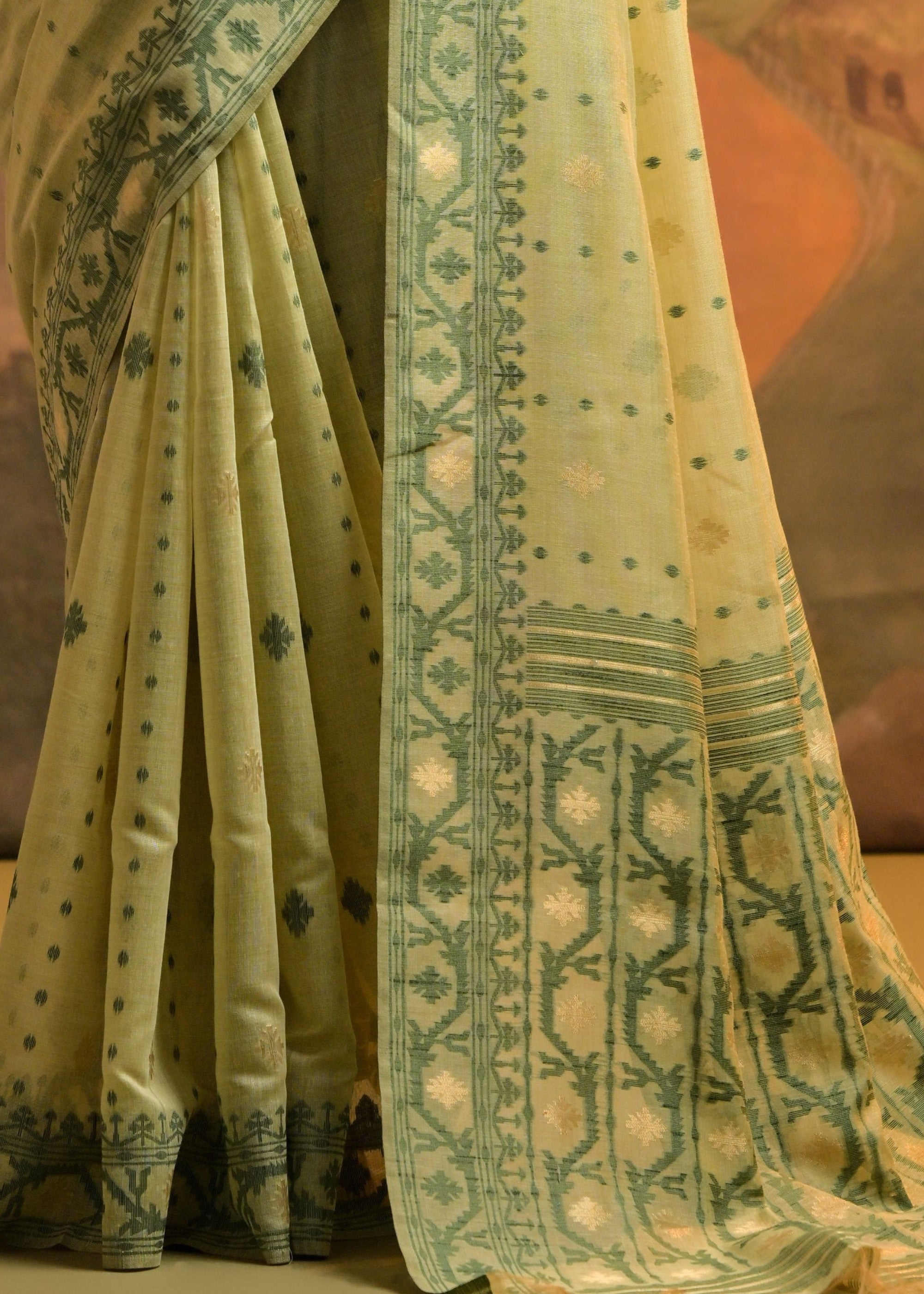 Light Green Thread Woven Cotton Saree With All Over Butti - qivii