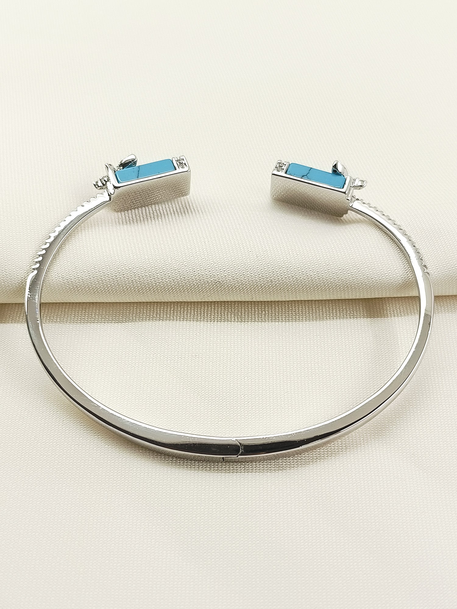 Avanya Firozi American Diamond Bracelet