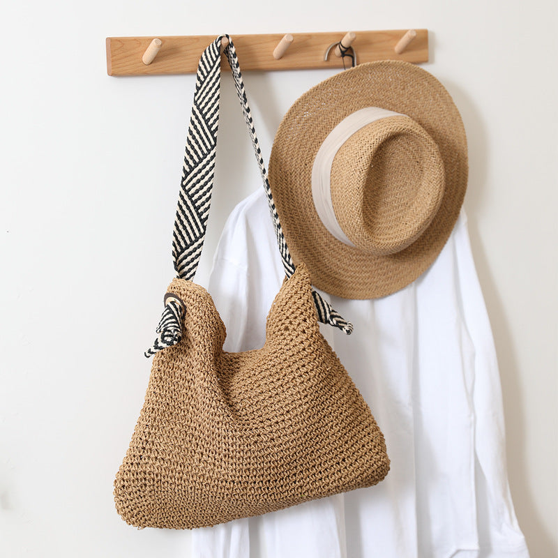 Namah | Shoulder Bag  - By Qivii