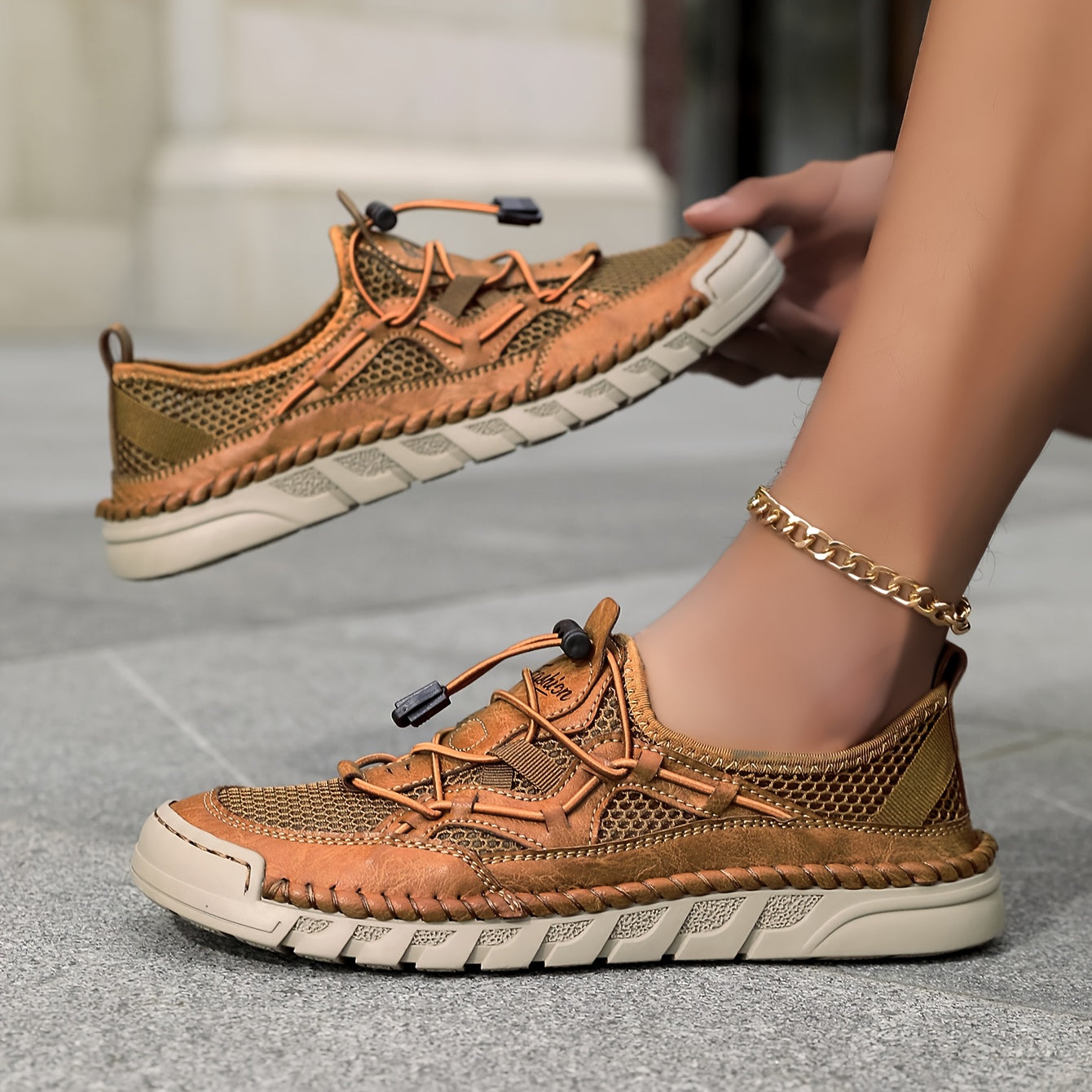 Elara – Der atmungsaktive Komfortschuh  - By Qivii