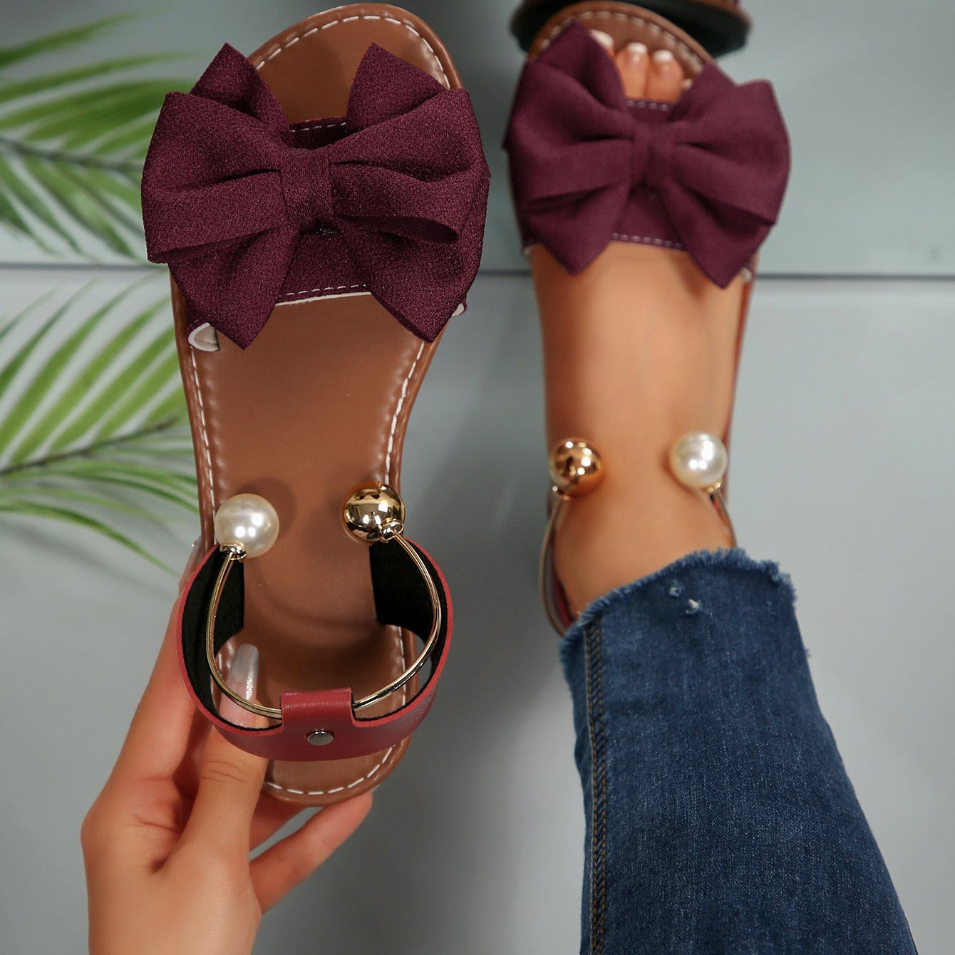 Women’s Serelle Pearl Bow Flat Slides – Minimalist Ankle Strap Casual Sandals (US 5–10.5)