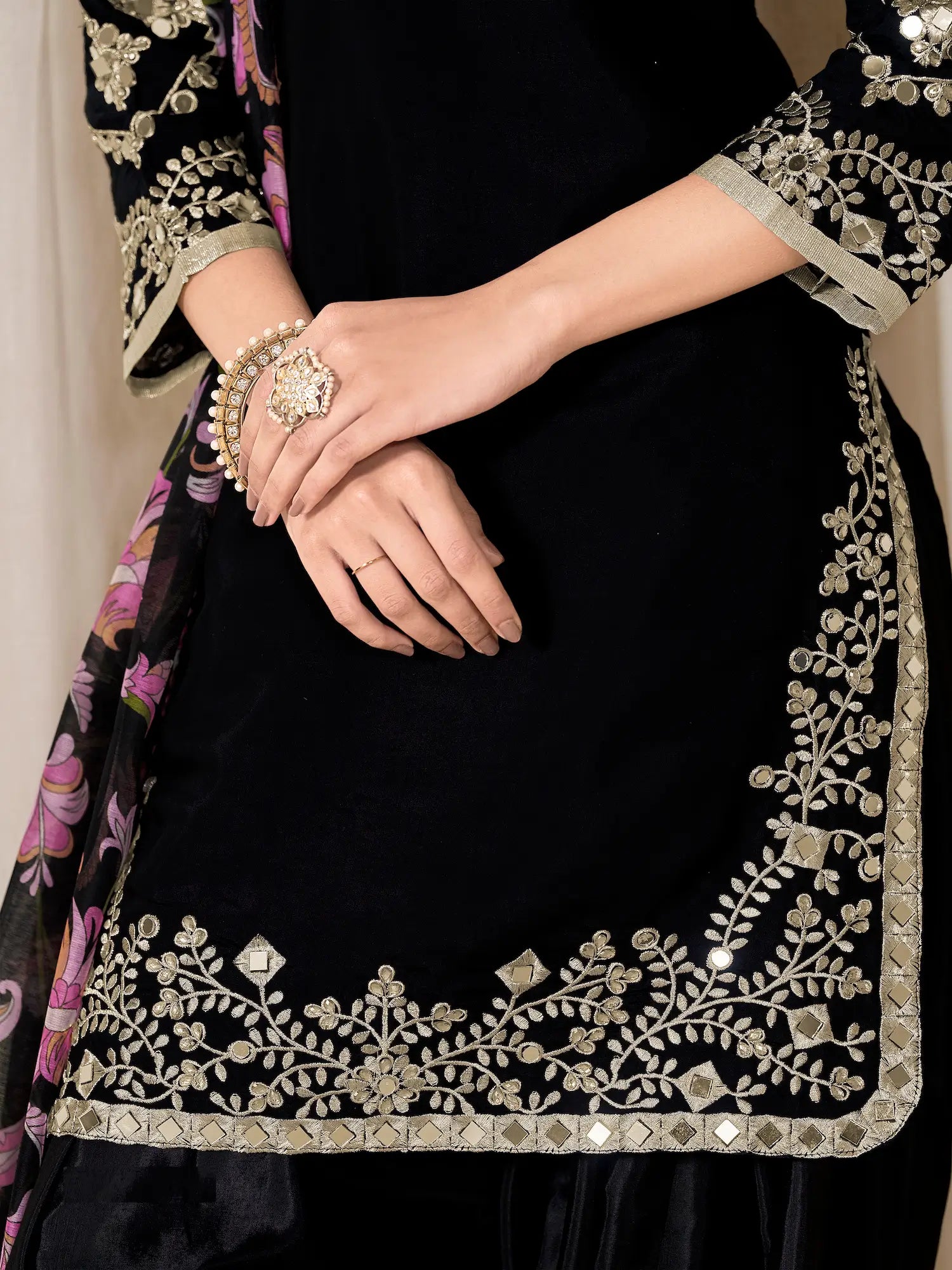 Black Roman Silk Embroidery Work Salwar Suit - qivii
