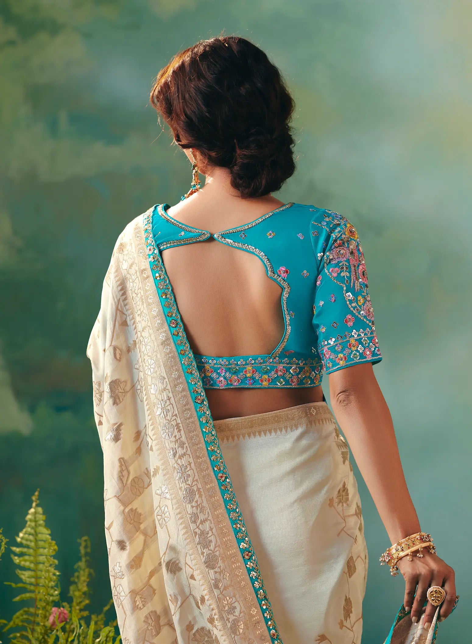 Antique White Dola Silk Saree With Embroidery Work Blouse - qivii