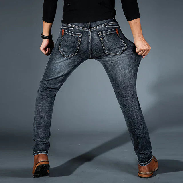 EERSTE KLAS JEANS MET ELASTIEK  - By Qivii
