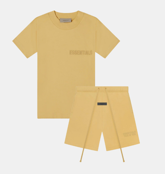 SS23 T-Shirt / Shorts / Set - Light Tuscan  - By Qivii