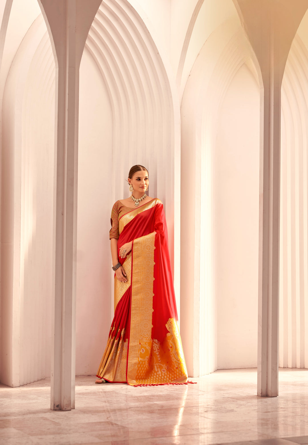 Red Soft Silk With Beautiful Contrast Big Border Weaving Saree