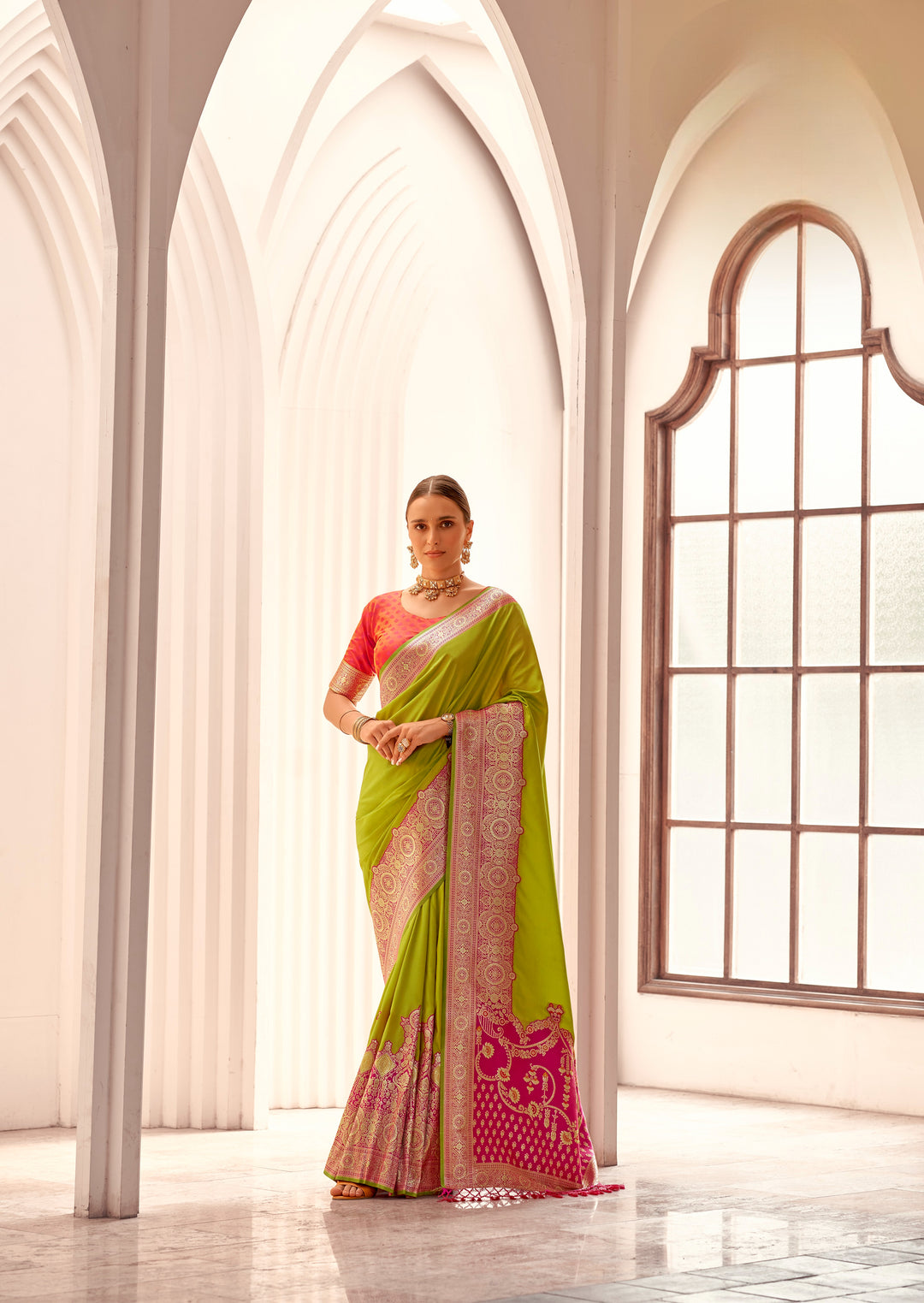 Green Soft Silk With Beautiful Contrast Big Border Weaving Saree