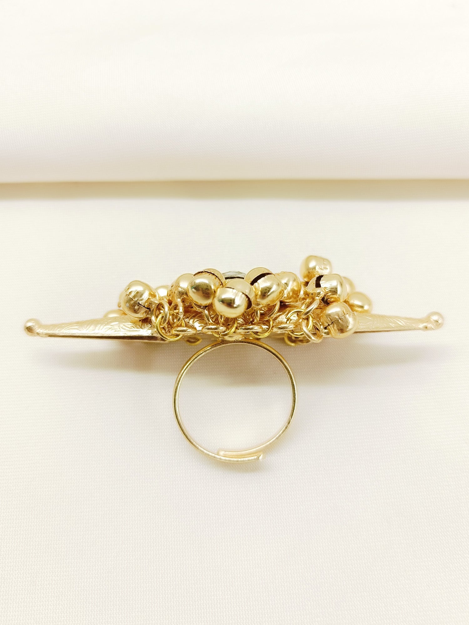 Chayanika White Oxidized Finger Ring