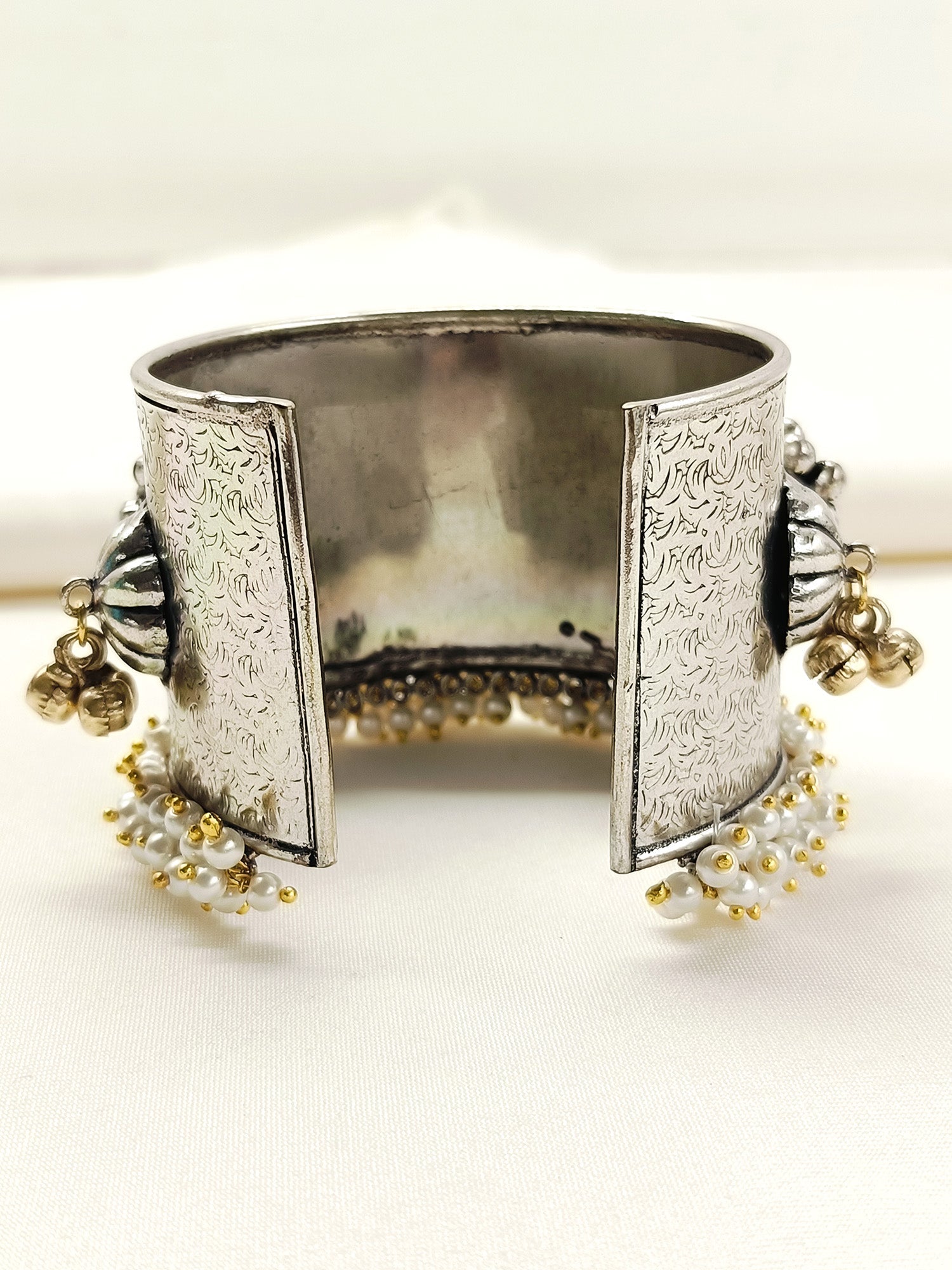 Yatika White Oxidized Bracelet