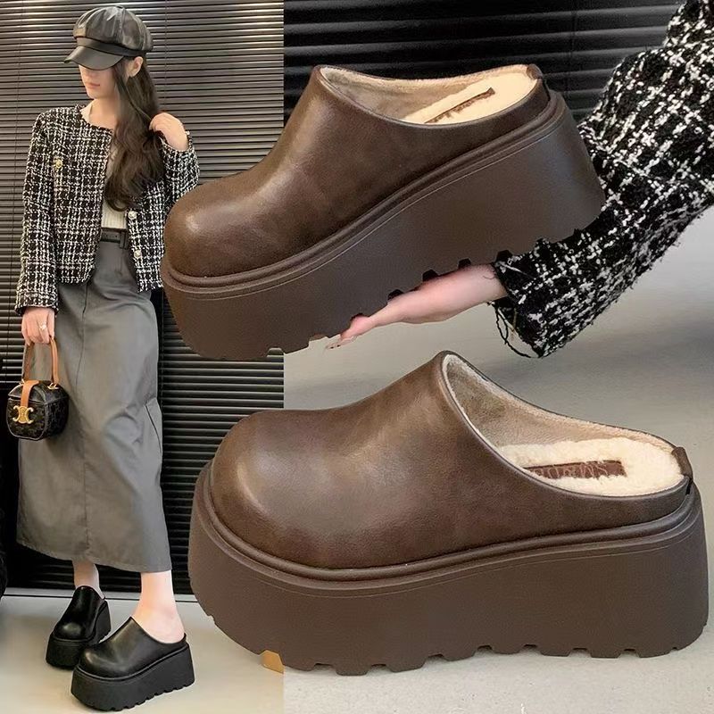 Women's Wren Fleece-Lined Clog Mules - Chunky Platform Closed-Toe Slip-On Shoes (US 4-8.5)