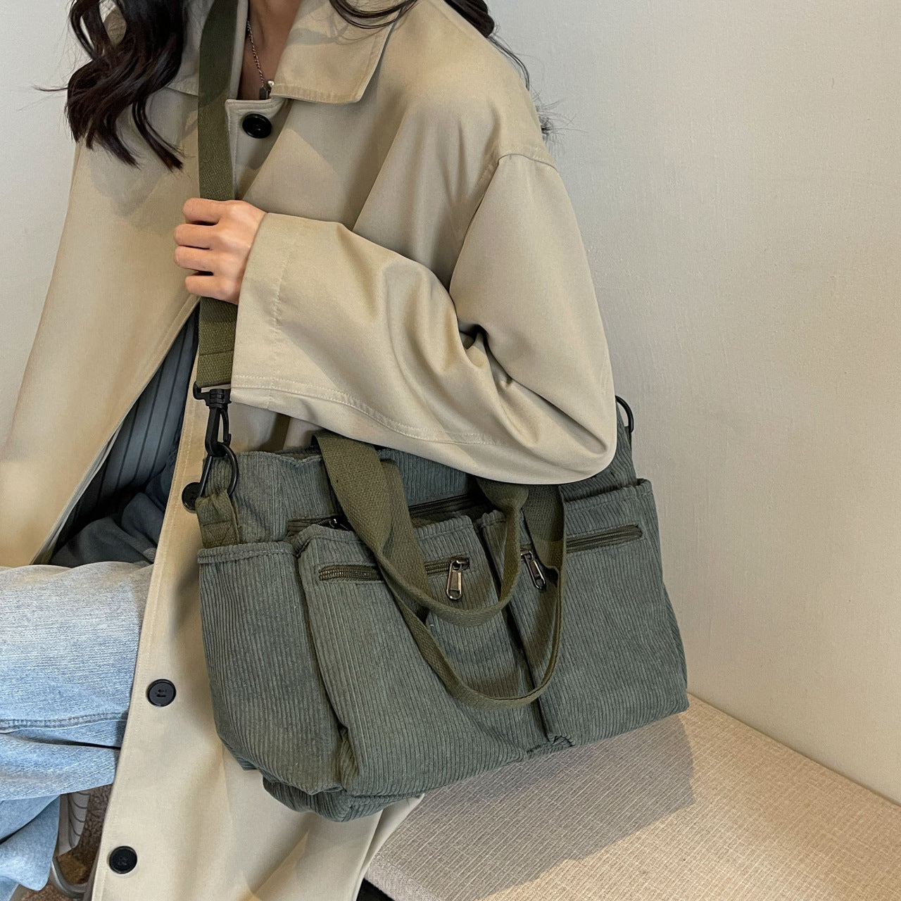 Women's Corduroy Tote Bag Large Capacity Convertible Shoulder & Crossbody Bag | Casual & Versatile Everyday Handbag