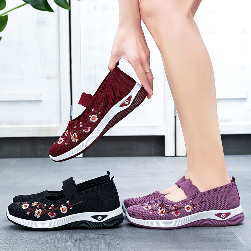 Women's Lyric Canvas Slip-On Ballet Flats – Soft Cushioned Lightweight Casual Walking Shoes (US 5–10.5)