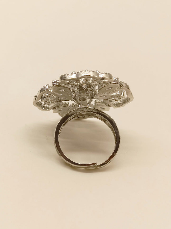  Charming finger ring embellished with sparkling American diamonds for a touch of glamour