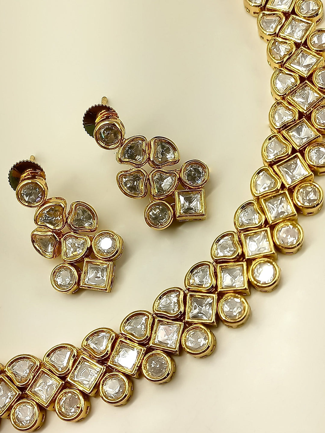 Eta White Kundan Necklace Set