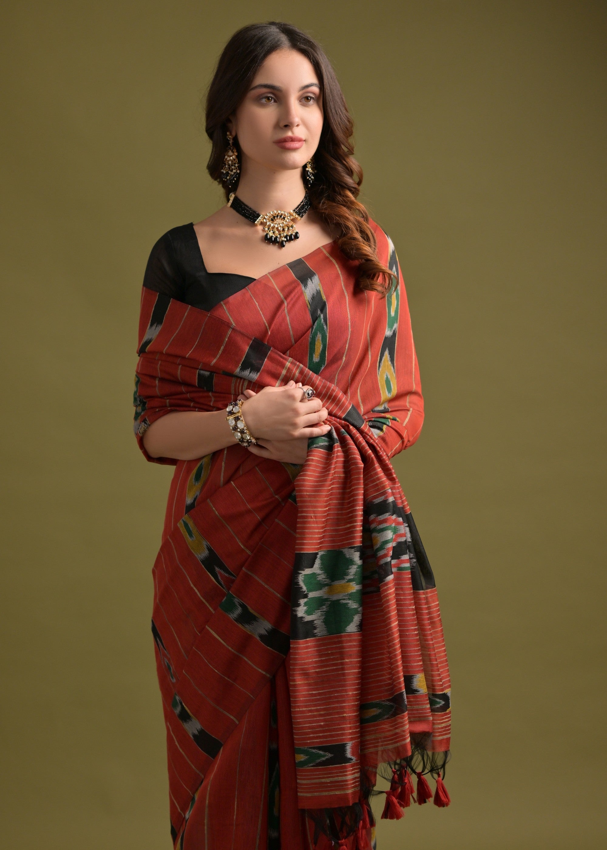 Vermilion Red Soft Ikkat Cotton Printed Saree - qivii