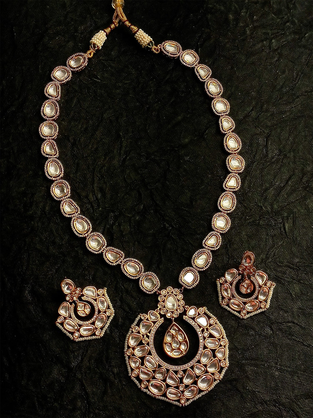 Zanie White Long Kundan Set