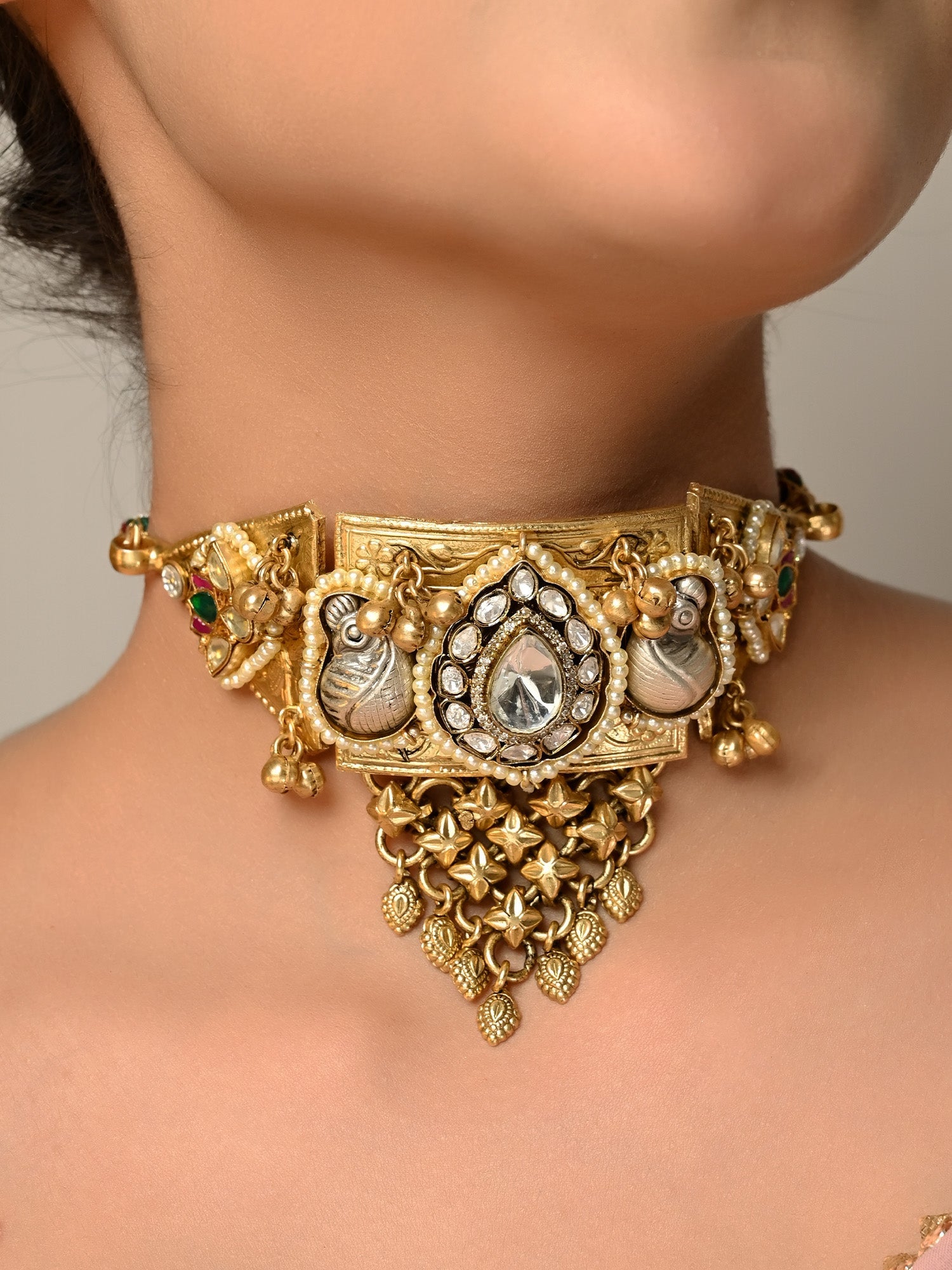 Camille R & G Boutique Choker - qivii