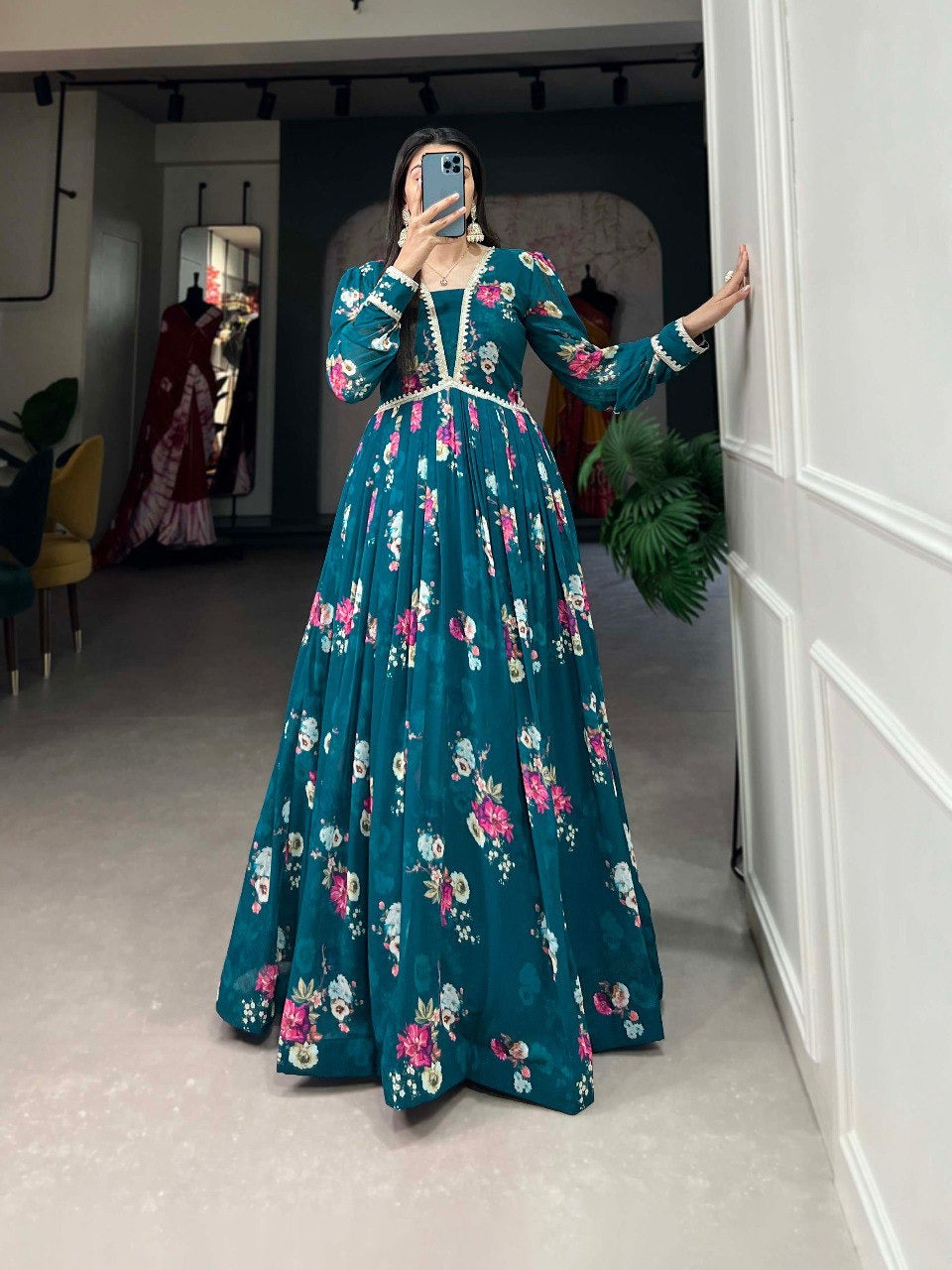 Till Georgette Floral print with Lace Border Gown