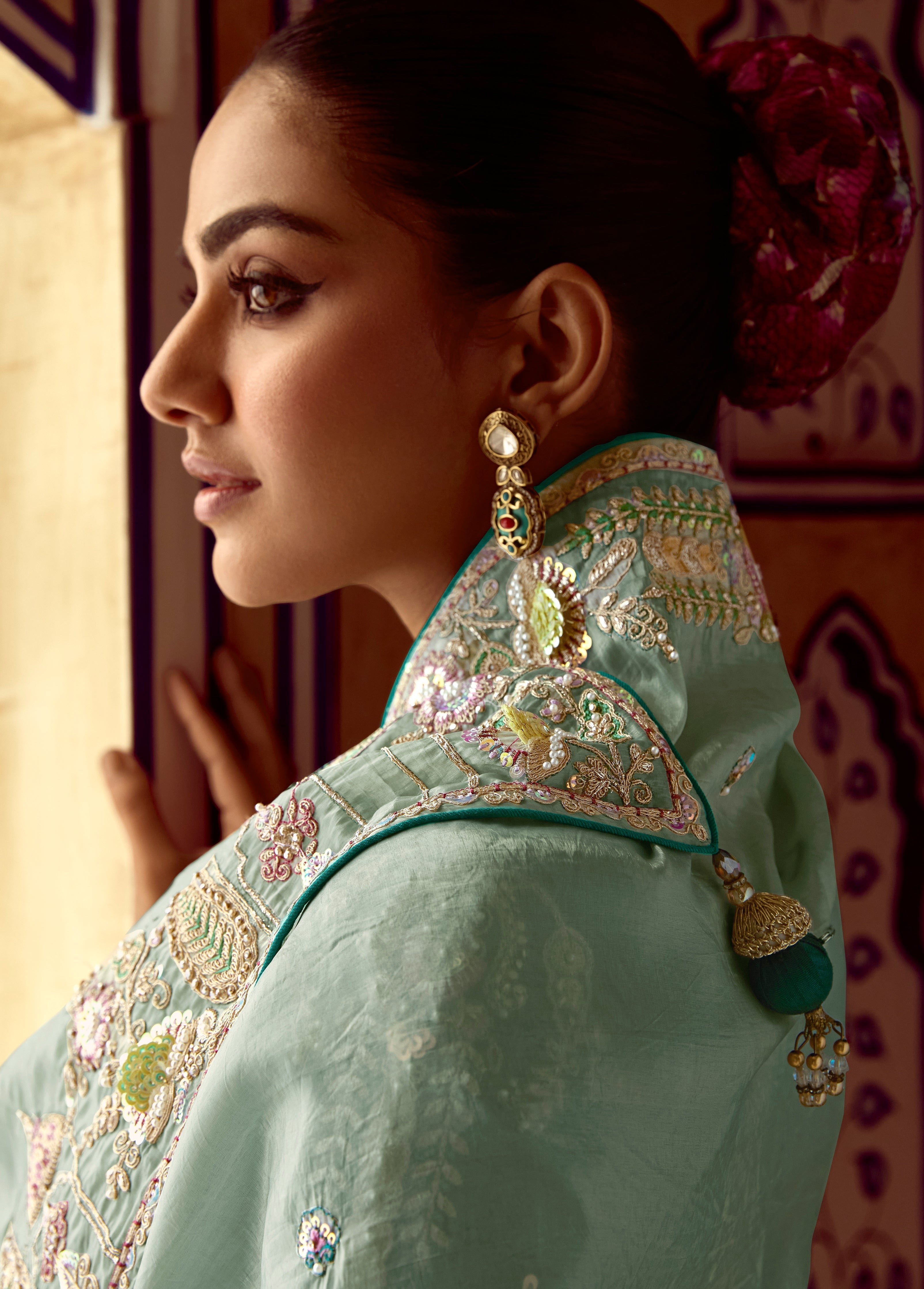 Lite Blue Fancy Fabric Beautified With Sequins ,Dhaga ,Thread Embroidered Work Saree - qivii