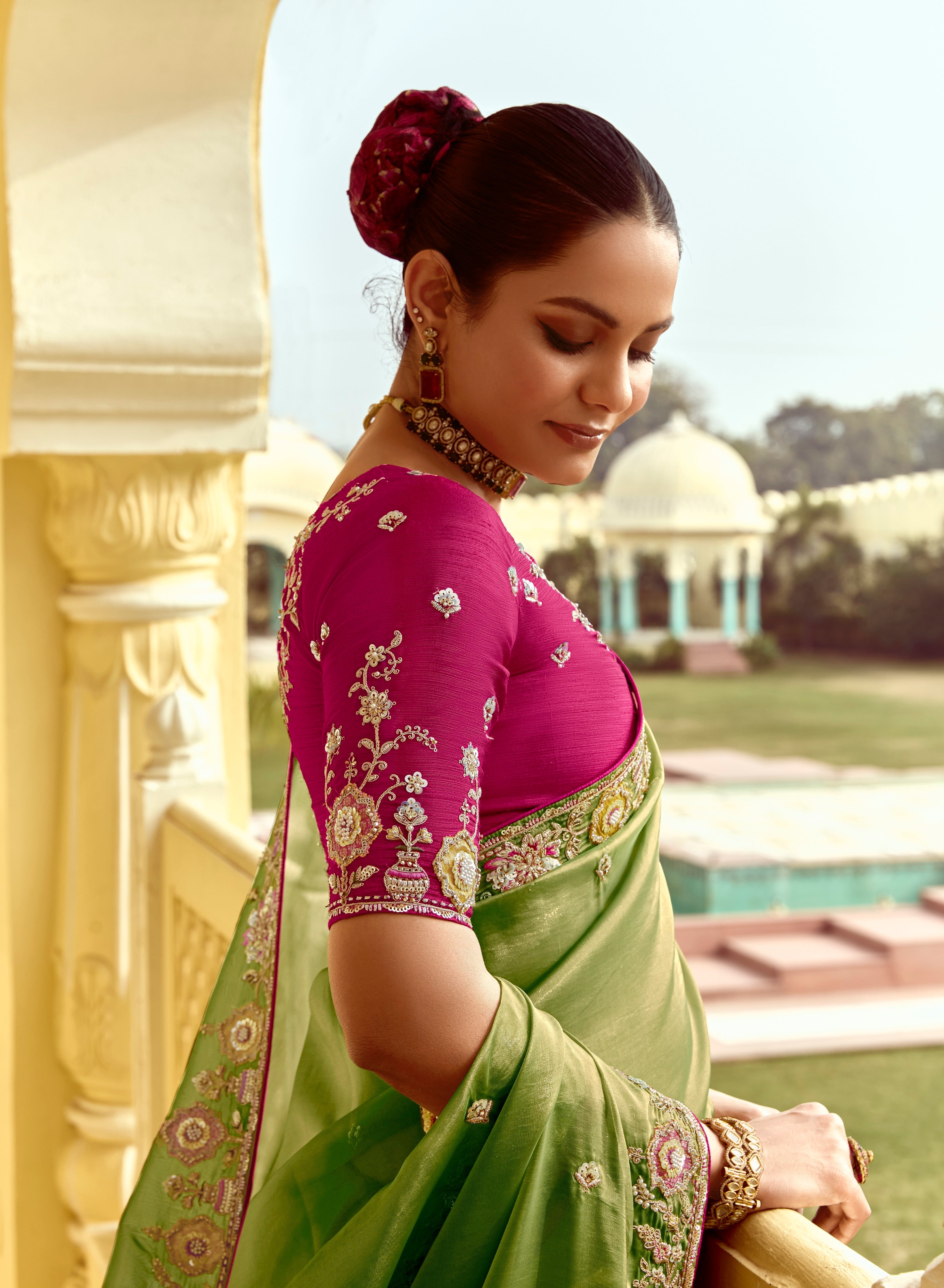 Green Fancy Fabric Beautified With Sequins ,Dhaga ,Thread Embroidered Work Saree - qivii