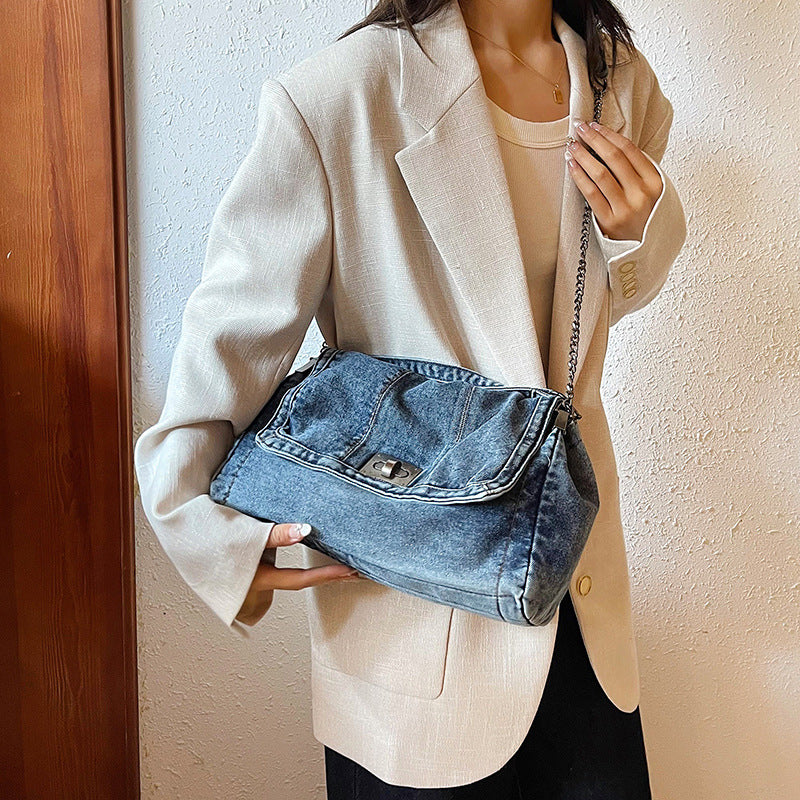 Women's Vintage Denim Tote Bag – Casual Chain Strap Shoulder Bag with Spacious Compartment Retro Commuter Essentials